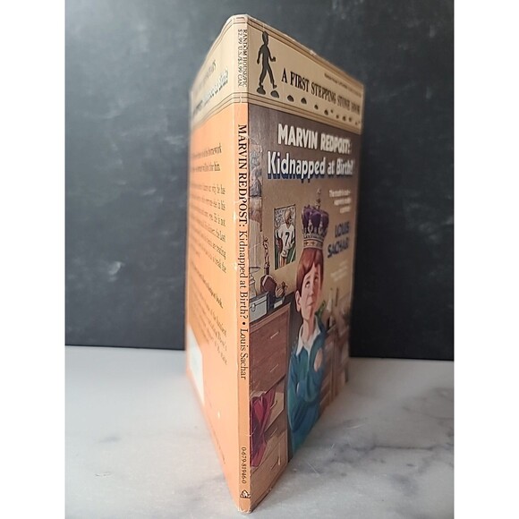 Marvin Redpost: Kidnapped At Birth? By Louis Sachar Paperback - Picture 10 of 10